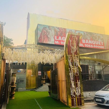 Hotel Lagoona And Banquet Hall New Delhi Eksteriør bilde